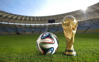 竞彩网入口：霍安复出即显神威，巴萨零封胜利彰显防线复苏