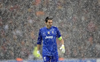 竞彩网官方-中超关键战，伊沃点射定乾坤 河南1-0大连提前实现保级目标